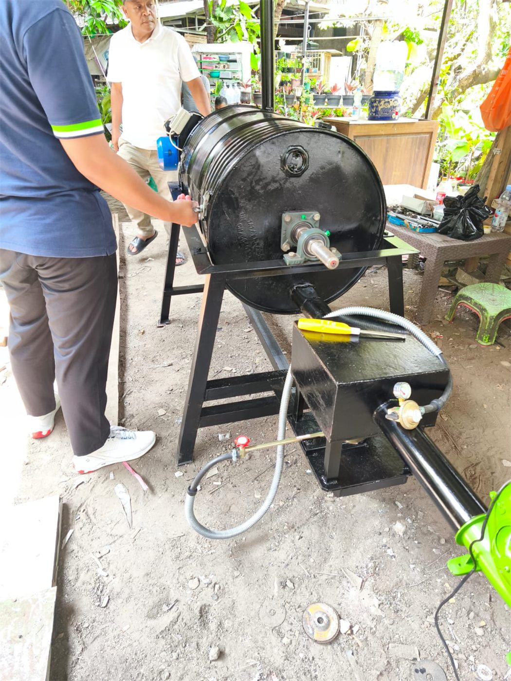 Mesin pengering maggot buatan tim kami